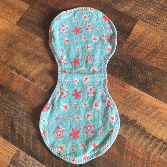 Homemade burp cloths multiple different prints and stitching - Picture 9 of 11